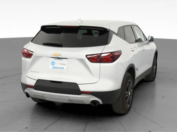 2020 Chevy Chevrolet Blazer 2LT Sport Utility 4D suv Silver -... for sale in Van Nuys, CA – photo 10