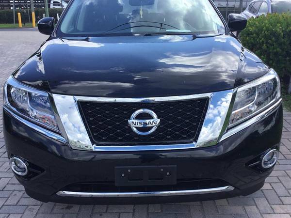 2016 Nissan Pathfinder SV - Lowest Miles / Cleanest Cars In FL -... for sale in Fort Myers, FL – photo 7