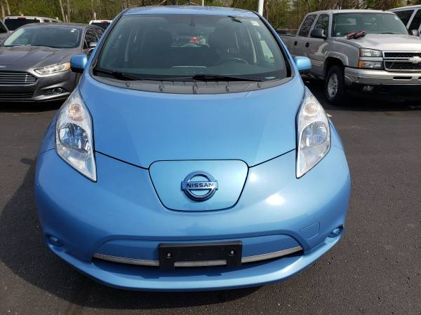 2013 Nissan Leaf SV Electric vehicle - - by dealer for sale in Kalamazoo, MI – photo 4
