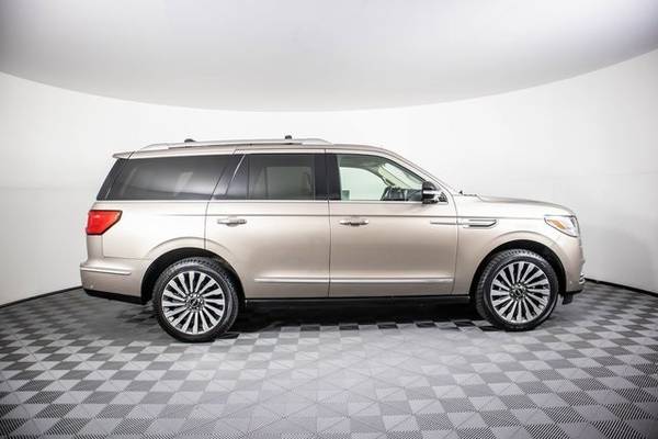 2018 Lincoln Navigator Reserve 4x4 4WD AWD SUV THIRD ROW SEATS -... for sale in Sumner, WA – photo 2