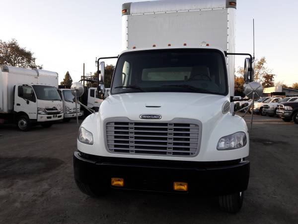 2014 FREIGHTLINER M2 106 26 FEET BOX TRUCK WITH LIFTGATE - cars &... for sale in San Jose, CA – photo 6