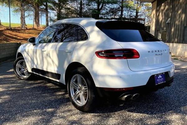 2015 Porsche Macan S Sport Utility 4D SUV - cars & trucks - by... for sale in Sykesville, MD – photo 4
