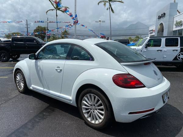 LOW MILES - ONE OWNER ) 2019 VW BEETLE SE FINAL EDITION - cars & for sale in Kahului, HI – photo 5
