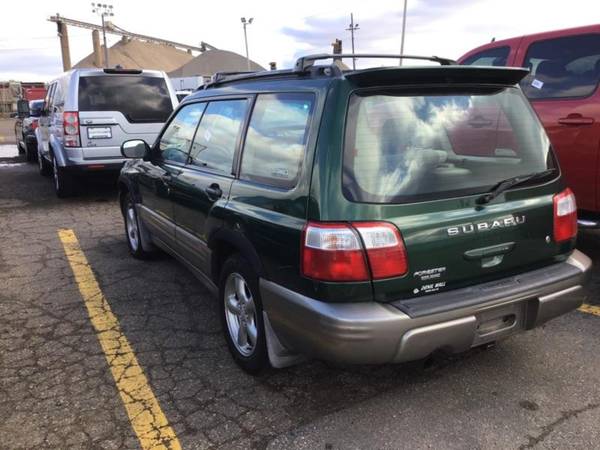 2002 Subaru Forester S 4WD 4D 2.5 4cyl. - cars & trucks - by dealer... for sale in Houghton, MI – photo 4