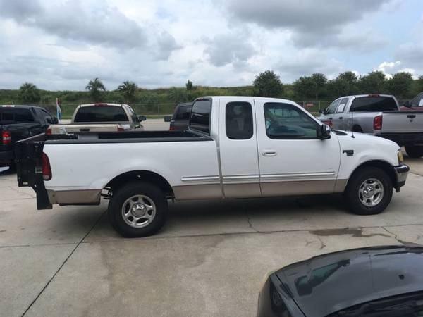 1998 FORD F-150 XLT X-TRA CAB WITH POWER TOMMY LIFT GATE RUNS GREAT!!! for sale in Sarasota, FL – photo 5