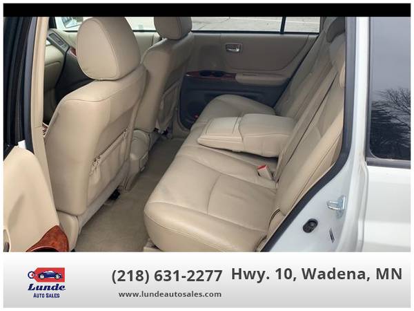 2006 Toyota Highlander - Financing Available! - cars & trucks - by... for sale in Wadena, ND – photo 20