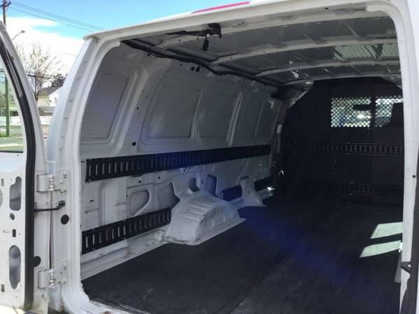 2013 Ford E-Series Cargo E 350 SD 3dr Extended Cargo Van GOOD/BAD/NO for sale in Little Ferry, NY – photo 19