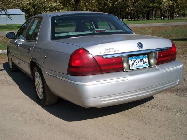 2004 MERCURY GRAND MARQUIS GS RUNS-DRIVES EXCELLENT for sale in Little Falls, MN – photo 8