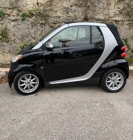 Smart Car Cabriolet ForTwo Passion - cars & trucks - by owner -... for sale in Austin, TX – photo 3