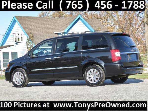2014 CHRYSLER TOWN & COUNTRY ~~~~~~~ 37,000 Miles ~~~~~~~... for sale in Kokomo, IN – photo 4