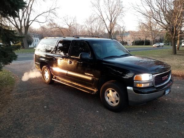 2003 GMC Yukon XL 4WD - cars & trucks - by owner - vehicle... for sale in Saint Paul, MN – photo 2