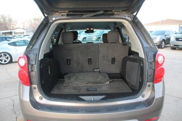2012 Chevrolet Equinox - cars & trucks - by dealer - vehicle... for sale in Waterloo, IA – photo 16
