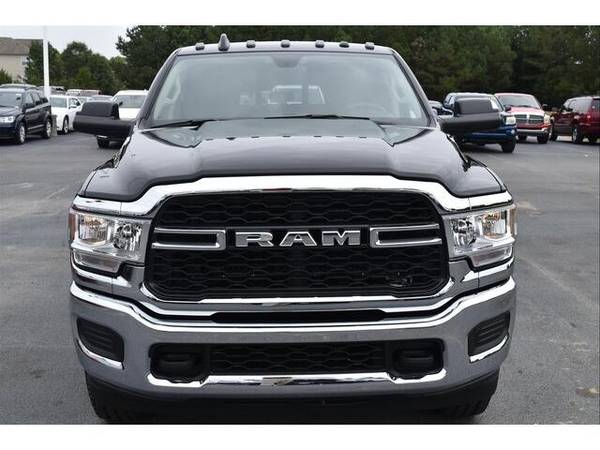 2019 RAM 2500 Tradesman Off Road Crew Cab 4wd - truck for sale in Wilson, NC – photo 3