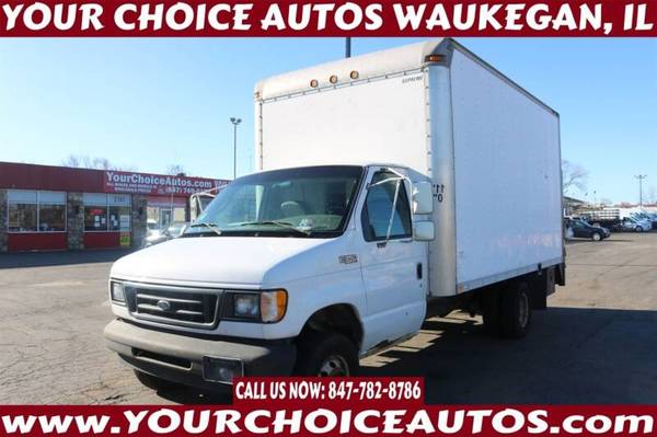 2003 FORD E-SERIES E-350 15 FOOT BOX / COMMERCIAL TRUCK HYDRAULIC... for sale in Chicago, IL – photo 2