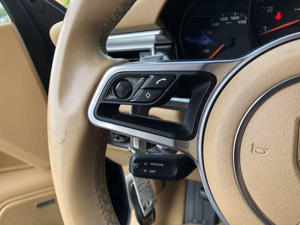 2017 Porsche Macan CLEAN CARFAX BEIGE LEATHER EXCELLENT CONDITION for sale in Sarasota, FL – photo 14