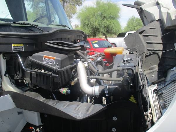 2013 INTERNATIONAL DURASTAR 4300 Refrigerated Truck for sale in Tucson, CA – photo 19