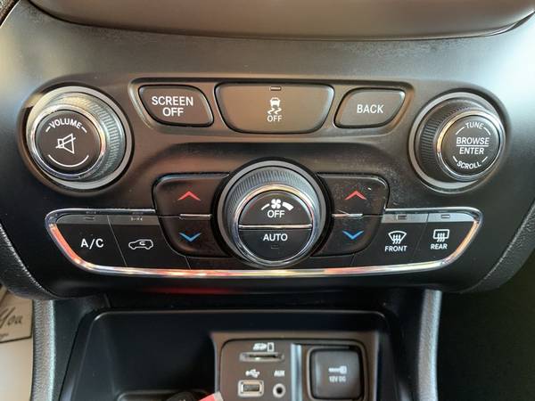 2014 JEEP CHEROKEE LIMITED * 1 Owner * Leather * Cam * Nav * Climate... for sale in Sevierville, TN – photo 24