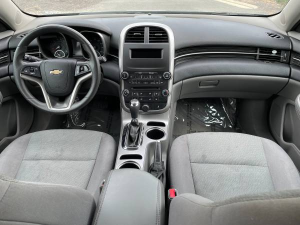 2015 Chevrolet Malibu - - by dealer - vehicle for sale in Spotsylvania, District Of Columbia – photo 19