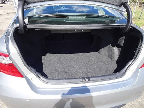 Toyota Camry SE Bluetooth Rear Camera Leather Package Low Miles NICE for sale in Wilmington, NC – photo 19