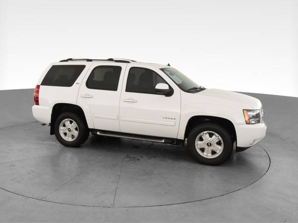 2012 Chevy Chevrolet Tahoe LT Sport Utility 4D suv White - FINANCE -... for sale in West Palm Beach, FL – photo 14