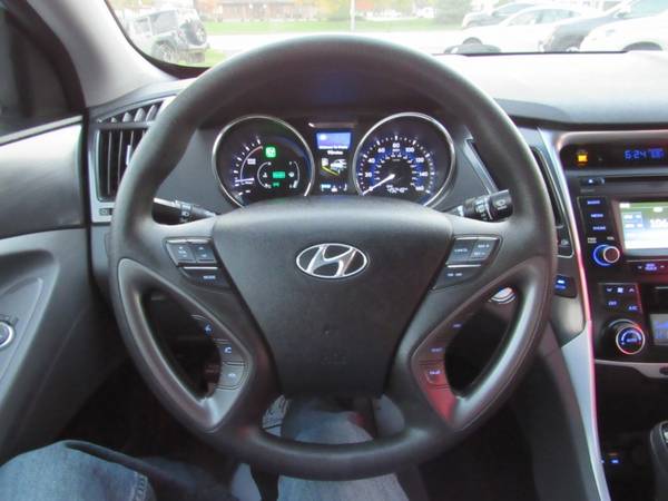 2015 Hyundai Sonata Hybrid - cars & trucks - by dealer - vehicle... for sale in Rockford, WI – photo 19