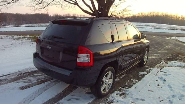 2009 JEEP COMPASS 4WD LOADED NON SMOKER CLEAN CARFAX $4800 - cars &... for sale in Upper Sandusky, OH – photo 12