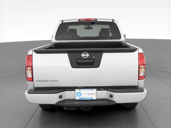 2017 Nissan Frontier King Cab S Pickup 2D 6 ft pickup Silver -... for sale in Fort Myers, FL – photo 9