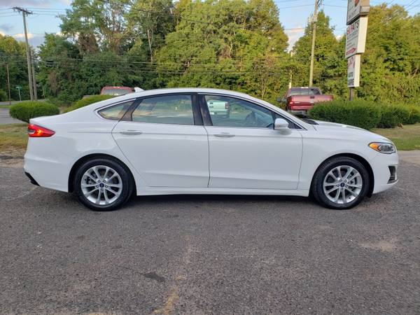 2019 Ford Fusion SEL Hybrid~~~19K~~~Like NEW~DEAL~Finance... for sale in East Windsor, MA – photo 12