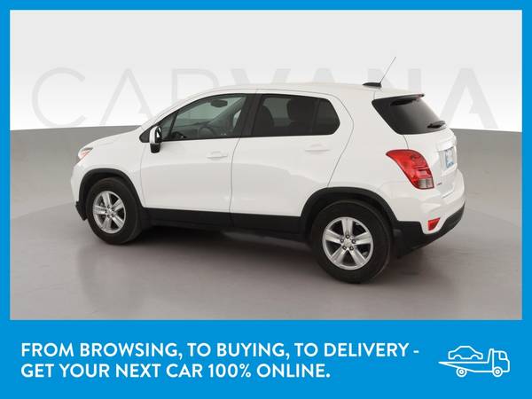 2020 Chevy Chevrolet Trax LS Sport Utility 4D hatchback White for sale in Arlington, TX – photo 5