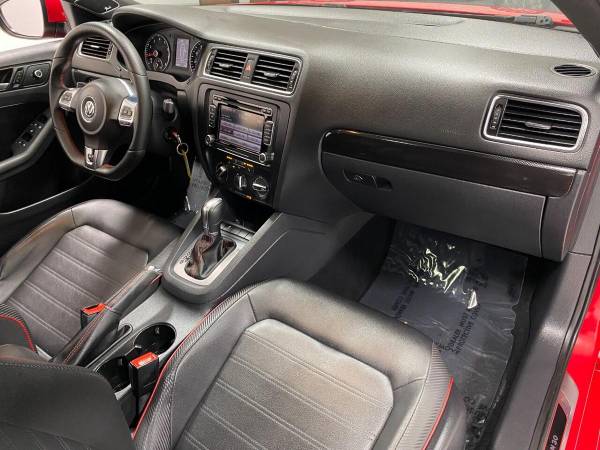 2014 Volkswagen Jetta GLI Edition 30 PZEV 4dr Sedan 6A GET APPROVED for sale in Rancho Cordova, NV – photo 16