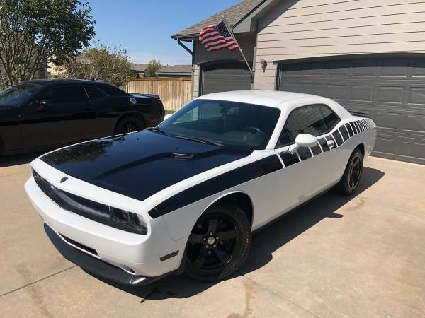 2012 Dodge Challenger High Outfit only 102k Miles Perfect Condition for sale in Wichita, KS – photo 18