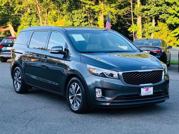 2016 Kia Sedona -- LET'S MAKE A DEAL!! CALL - cars & trucks - by... for sale in Stafford, VA – photo 4