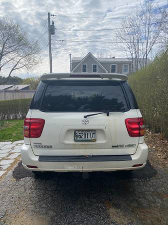 2004 Toyota Sequoia Limited for sale in Freeport, ME – photo 3