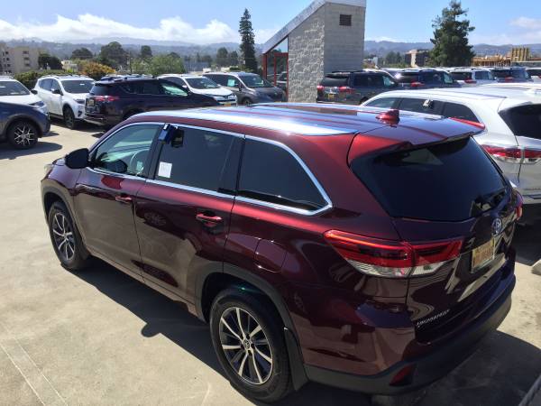 NEW 2019 TOYOTA HIGHLANDER XLE AWD (ROUGE MICA/ALMOND) LEASE 4988 DOWN for sale in Burlingame, CA – photo 3
