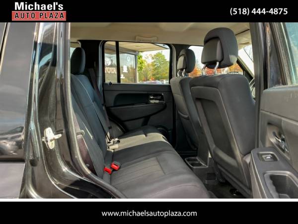 2012 Jeep Liberty Sport 4x4 - cars & trucks - by dealer - vehicle... for sale in east greenbush, NY – photo 12