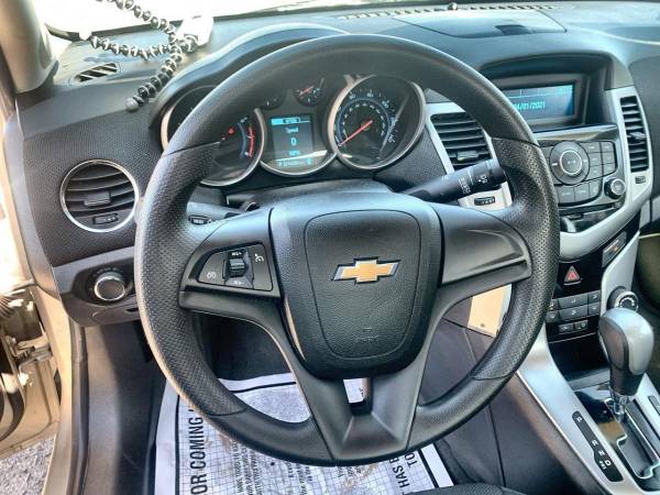 2014 Chevrolet Cruze 4dr Sdn LT - - by dealer for sale in Farmington, NM – photo 6