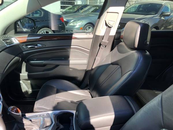 2015 CADILLAC SRX**LIKE A NEW*CALL HENRY ** - cars & trucks - by... for sale in HOLLYWOOD 33023, FL – photo 13