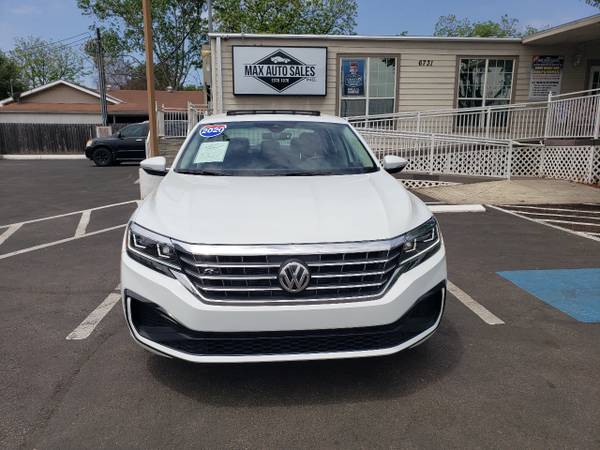 2020 Volkswagen Passat 2 0T R-Line Auto - - by dealer for sale in San Antonio, TX – photo 3