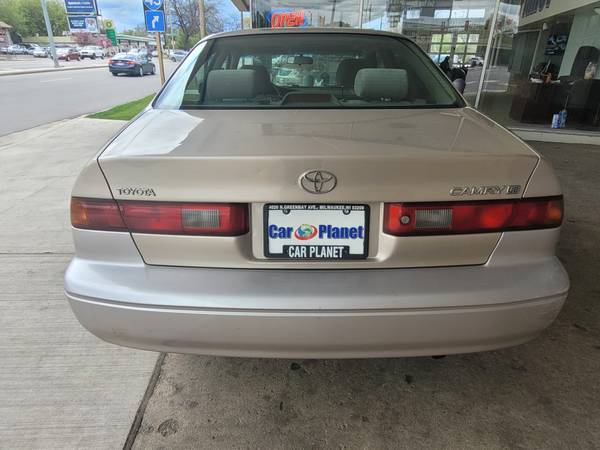 1998 TOYOTA CAMRY - - by dealer - vehicle automotive for sale in MILWAUKEE WI 53209, WI – photo 9