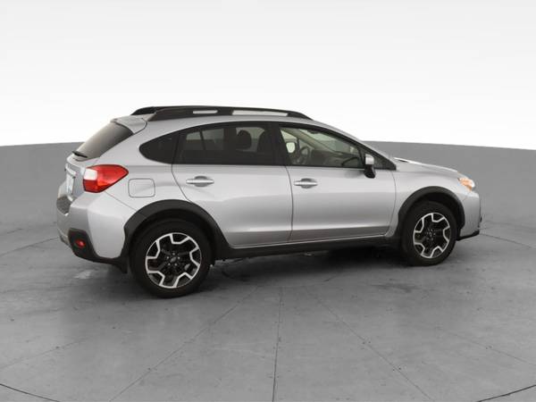 2016 Subaru Crosstrek 2.0i Premium Sport Utility 4D hatchback Silver... for sale in NEWARK, NY – photo 12