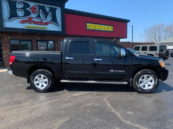2006 Nissan Titan LE Crew Cab 4X4 - Loaded - Low miles! - cars & for sale in Oak Forest, IL – photo 9