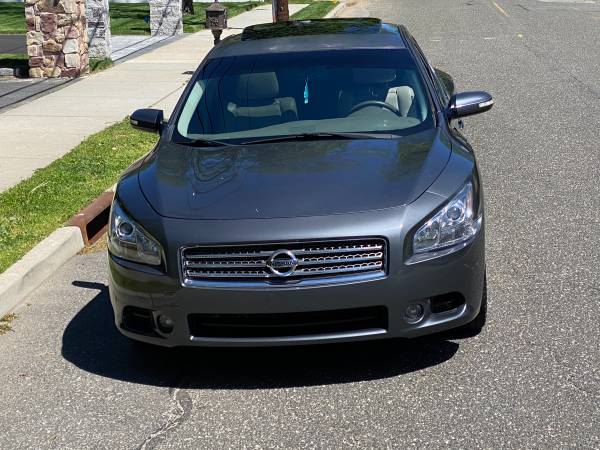2009 Nissan Maxima, Loaded, Leather, Sunroof - - by for sale in Huntington, NY – photo 3