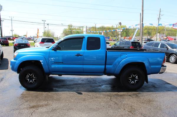 1-Owner 2009 Toyota Tacoma 4WD SR5 Access Cab 4-Door 5-Speed for sale in Louisville, KY – photo 18
