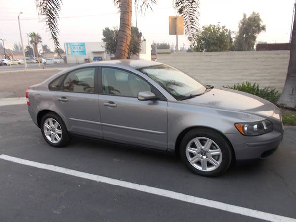 2006 VOLVO S40 WITH 8795 MILES - cars & trucks - by dealer - vehicle... for sale in Placentia, CA – photo 4