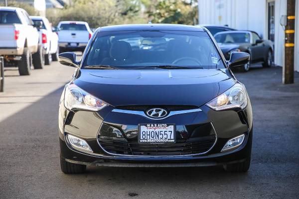 2017 Hyundai Veloster Value Edition hatchback Ultra Black Pearl for sale in Sacramento , CA – photo 2