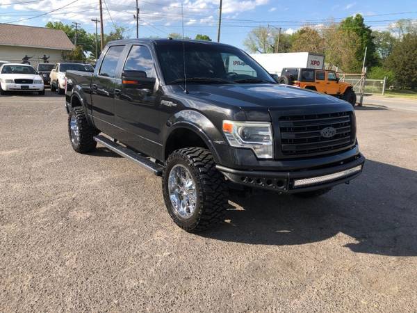 Ford F-150 4x4 Lariat Lifted Crew Cab V8 Pickup Truck Chrome Wheels for sale in Winston Salem, NC – photo 4