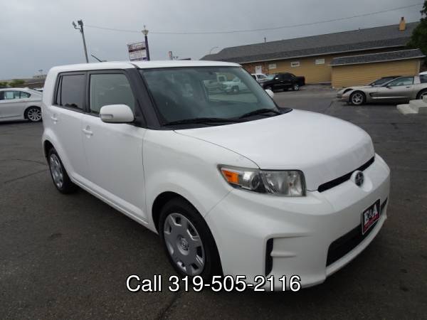 2012 Scion xB - cars & trucks - by dealer - vehicle automotive sale for sale in Waterloo, IA – photo 8