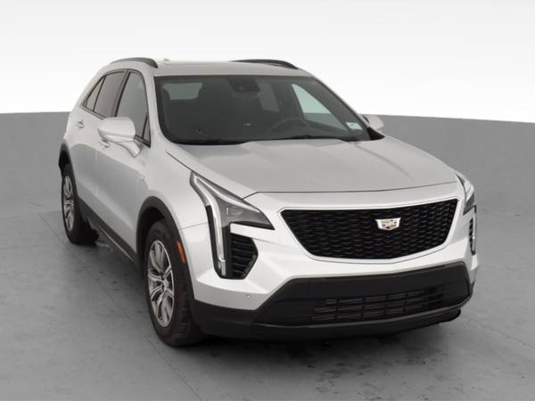 2020 Caddy Cadillac XT4 Sport SUV 4D hatchback Silver - FINANCE... for sale in Revere, MA – photo 16