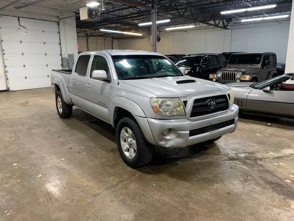 2008 Toyota Tacoma 4WD Pickup - cars & trucks - by dealer - vehicle... for sale in Saint Paul, MN – photo 3