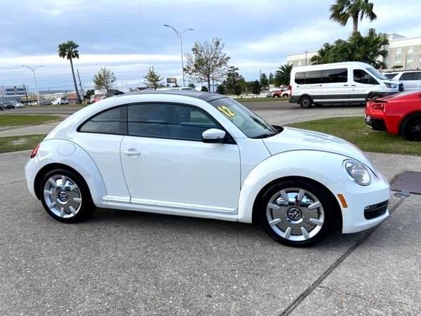 2012 Volkswagen Beetle 2.5L - EVERYBODY RIDES!!! - cars & trucks -... for sale in Metairie, LA – photo 3